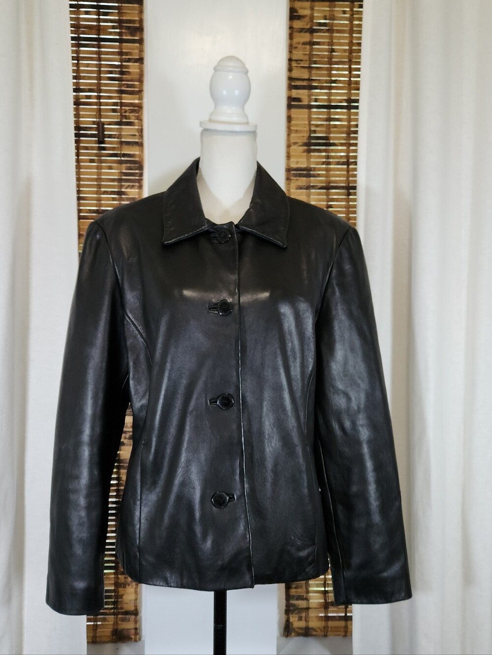 Jones New York Women's Black Genuine Leather 90s Jacket - Size Large